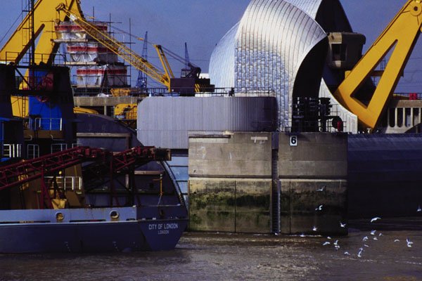 799073 Thames Barrier, Dredger Passing Through, High Water, London, England A4 Photo Print