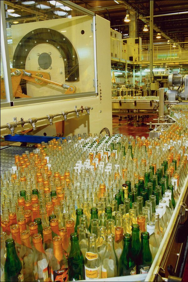 801064 Soft Drinks, Bottle Factory A4 Photo Print