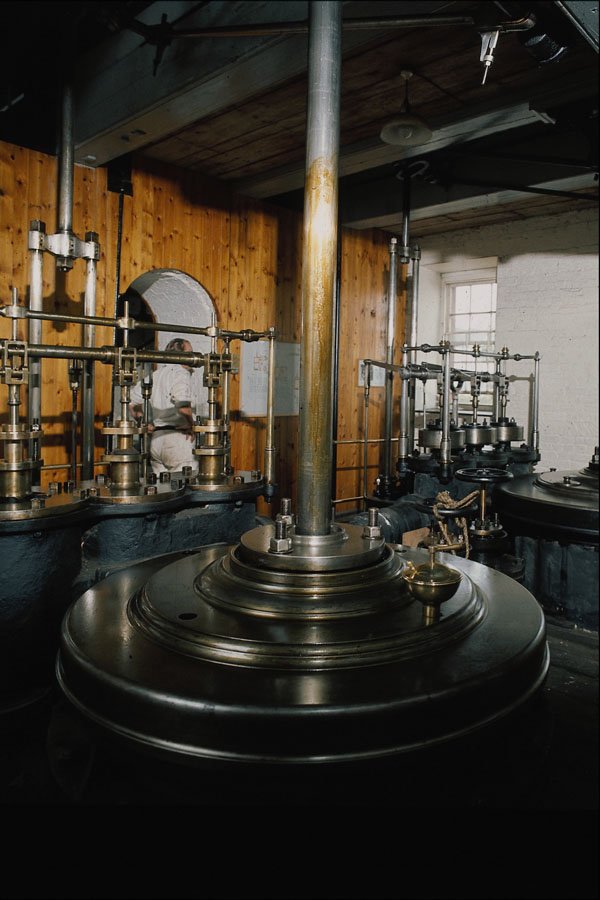 801075 Cylinder Head, Piston Shaft And Valve Gear, Beam Engine, Crofton, England A4 Photo Print