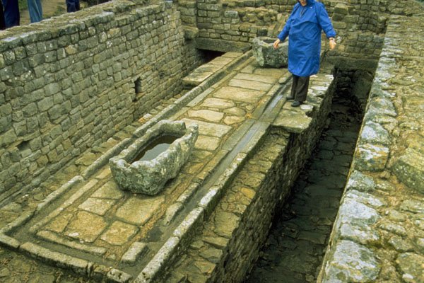803086 Housteads Latrine Block, Ruins A4 Photo Print