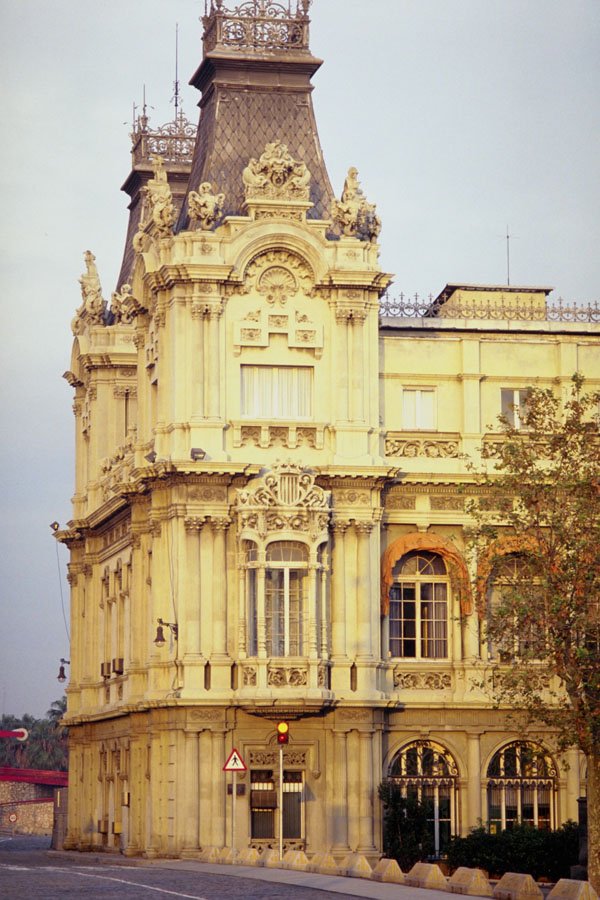 804019 Building, Ramblas, Spain A4 Photo Print