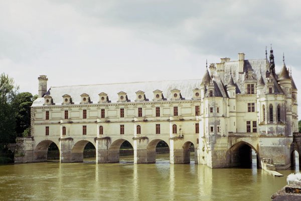 805000 Chateau Chenonceau, Loire Valley, France A4 Photo Print