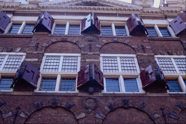 805050 17th Century Dutch Painter Rembrandt's House In Amsterdam, Netherlands A4 Photo Print
