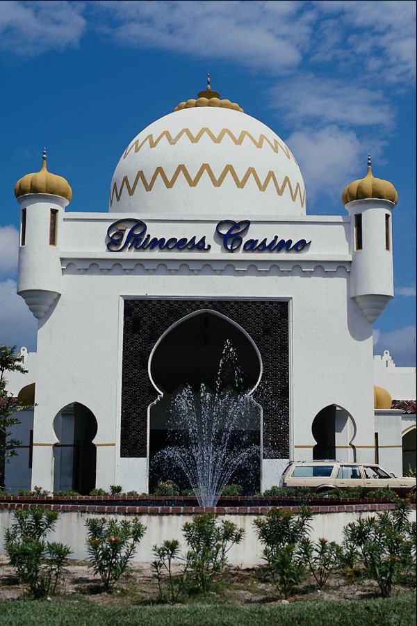 806036 Casino, Freeport, Bahamas A4 Photo Print