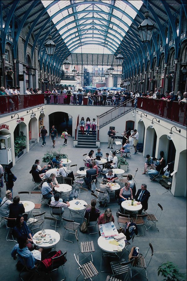 806084 Covent Garden, London, England A4 Photo Print