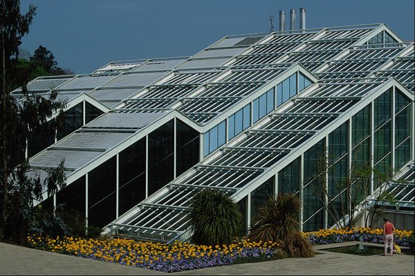 807057 Side View, Princess Of Wales Conservatory, England, U.K. A4 Photo Print