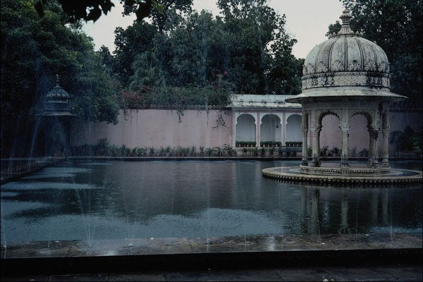 807097 Saheliyon Ki Bari, Udaipur, India A4 Photo Print