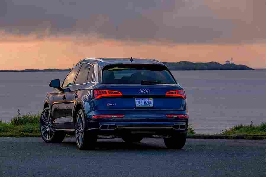 AUDI SQ5 5873 50 Car A4 Photo Print