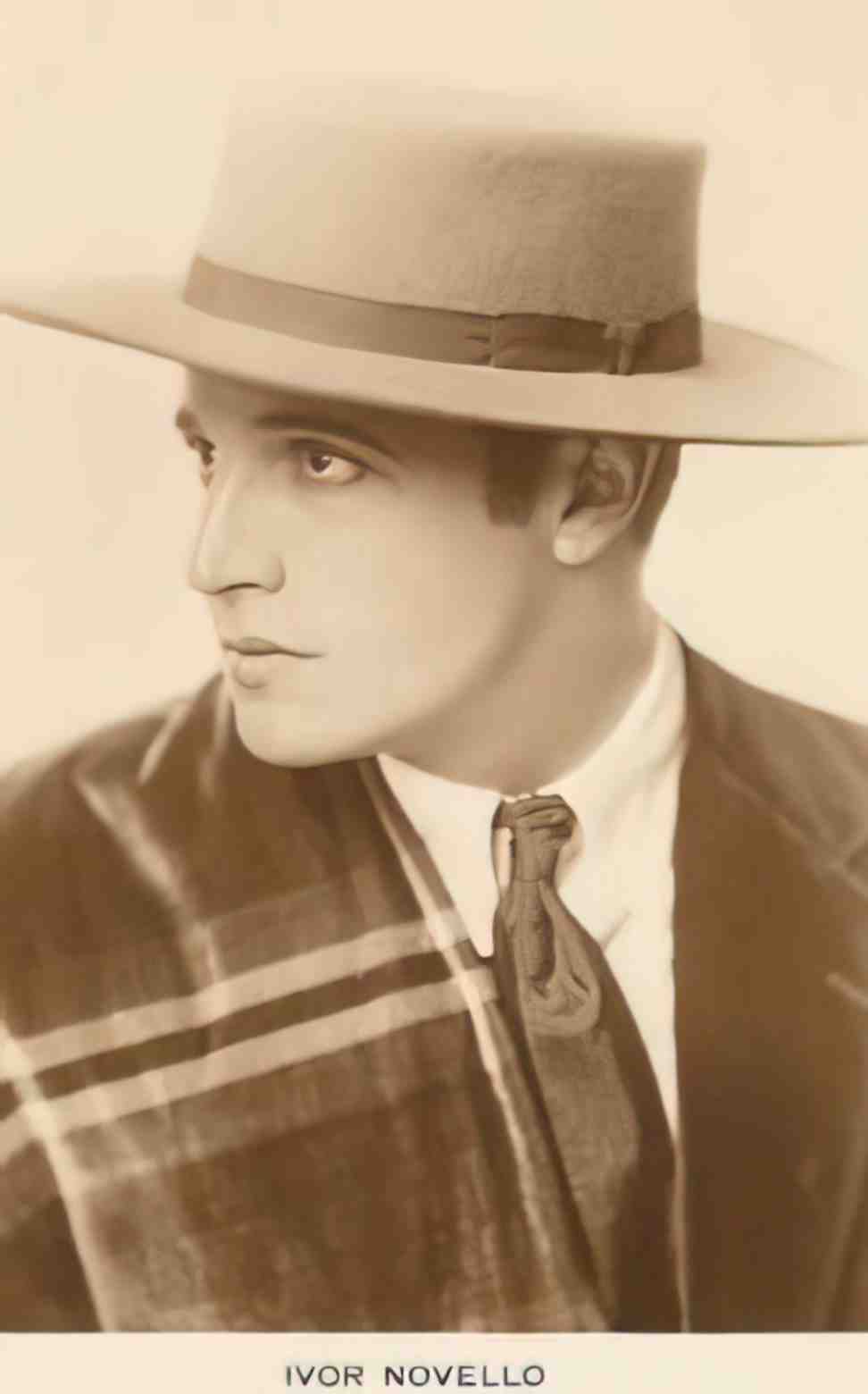 Actor and Singer Ivor Novello Vintage A4 Photo Print