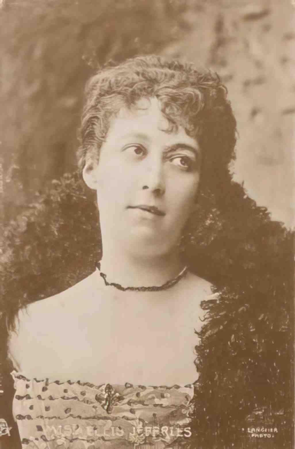 Actress Ellis Jeffries Vintage A4 Photo Print