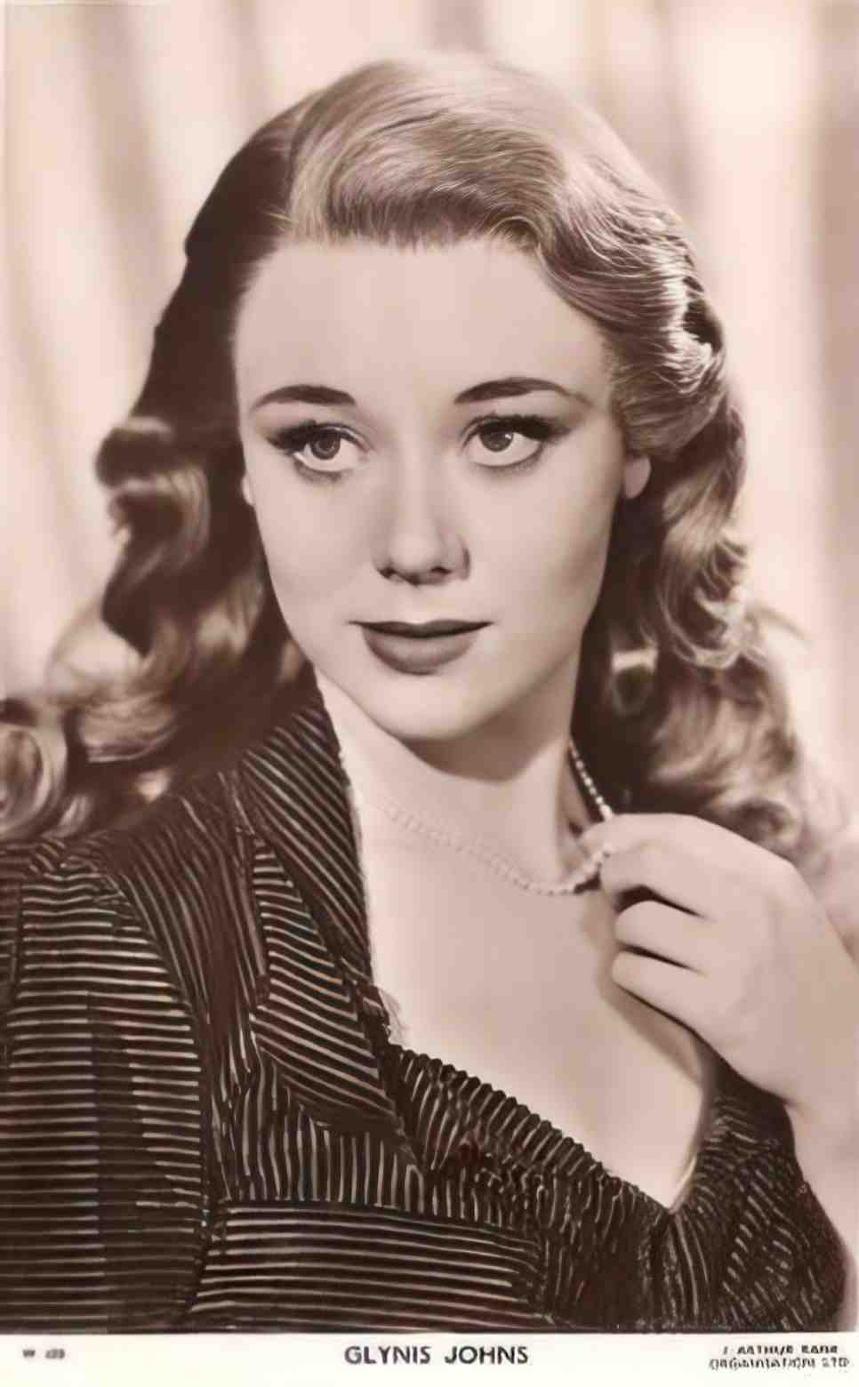 Actress Glynis Johns Vintage A4 Photo Print