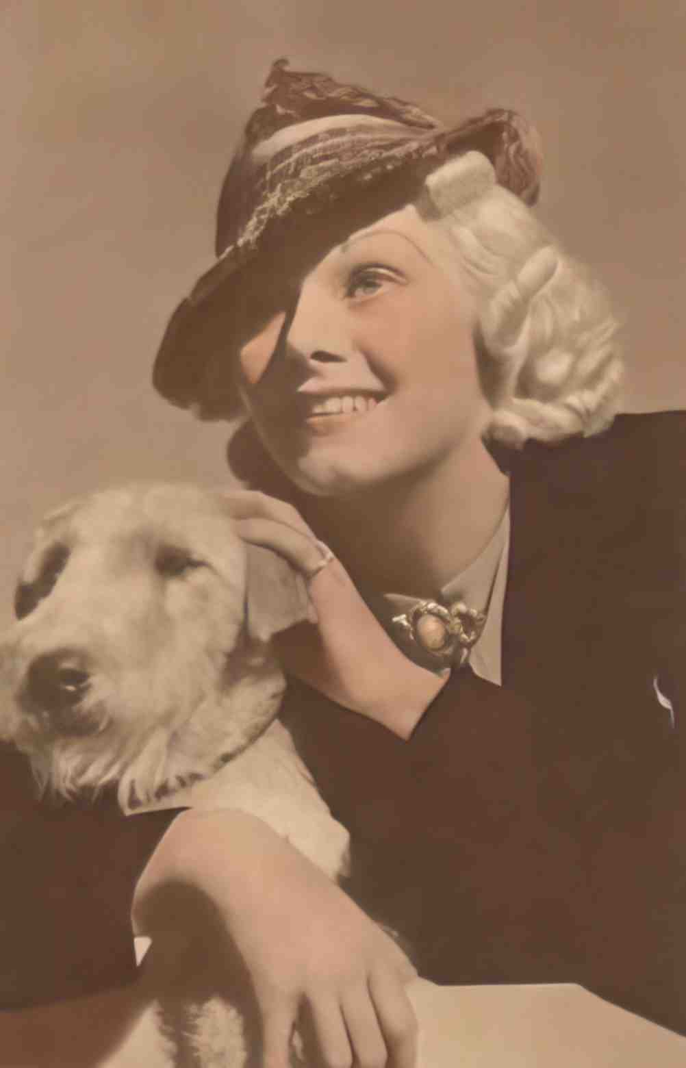 Actress Jean Harlow and a dog Vintage A4 Photo Print