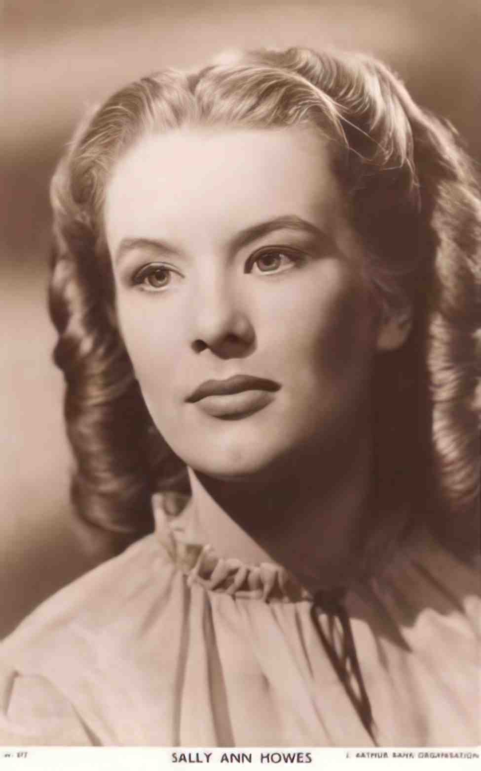Actress Sally Ann Howes Vintage A4 Photo Print