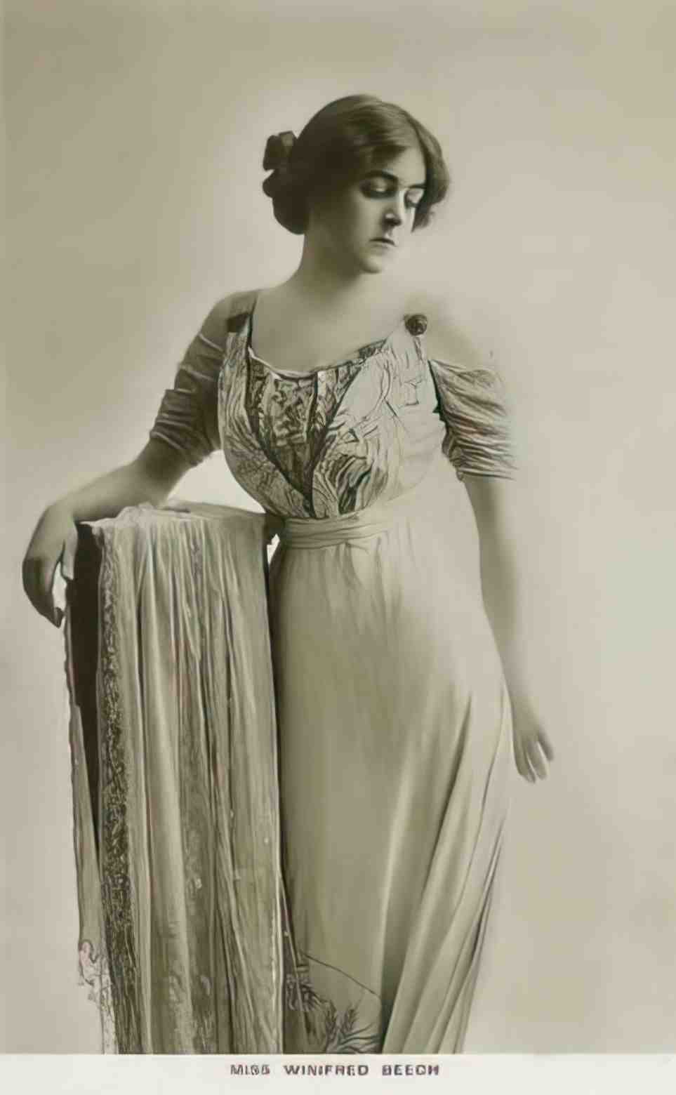 Actress Winifred Beech Vintage A4 Photo Print