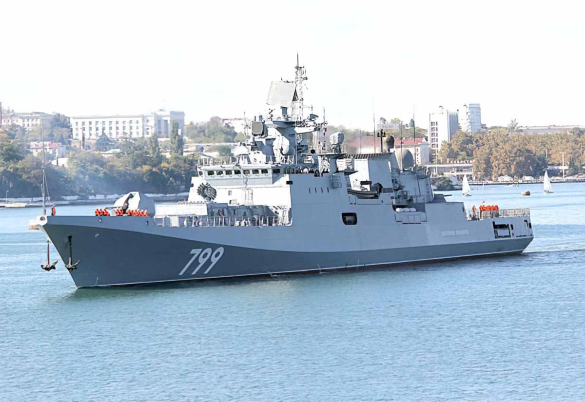 Admiral Makarov 799 Guided Missile Frigate Warship Russian Navy 2 (2) Military A4 Photo Print