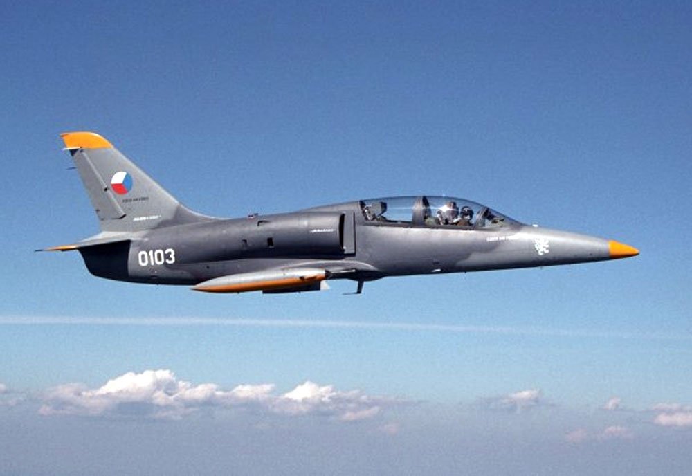 Aero L39 Albatros Advanced Jet Trainer Light Strike Aircraft Czechoslovakia 14 Military A4 Photo Print