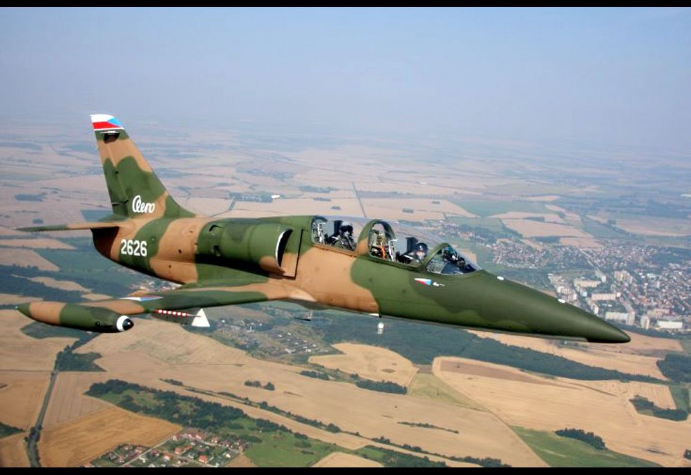 Aero L39 Albatros Advanced Jet Trainer Light Strike Aircraft Czechoslovakia 16 Military A4 Photo Print