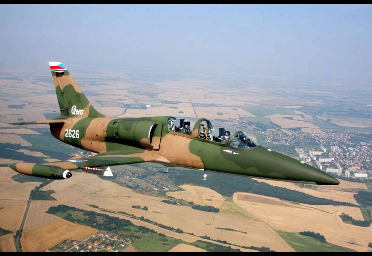 Aero L39 Albatros Advanced Jet Trainer Light Strike Aircraft Czechoslovakia 16 (2) Military A4 Photo Print