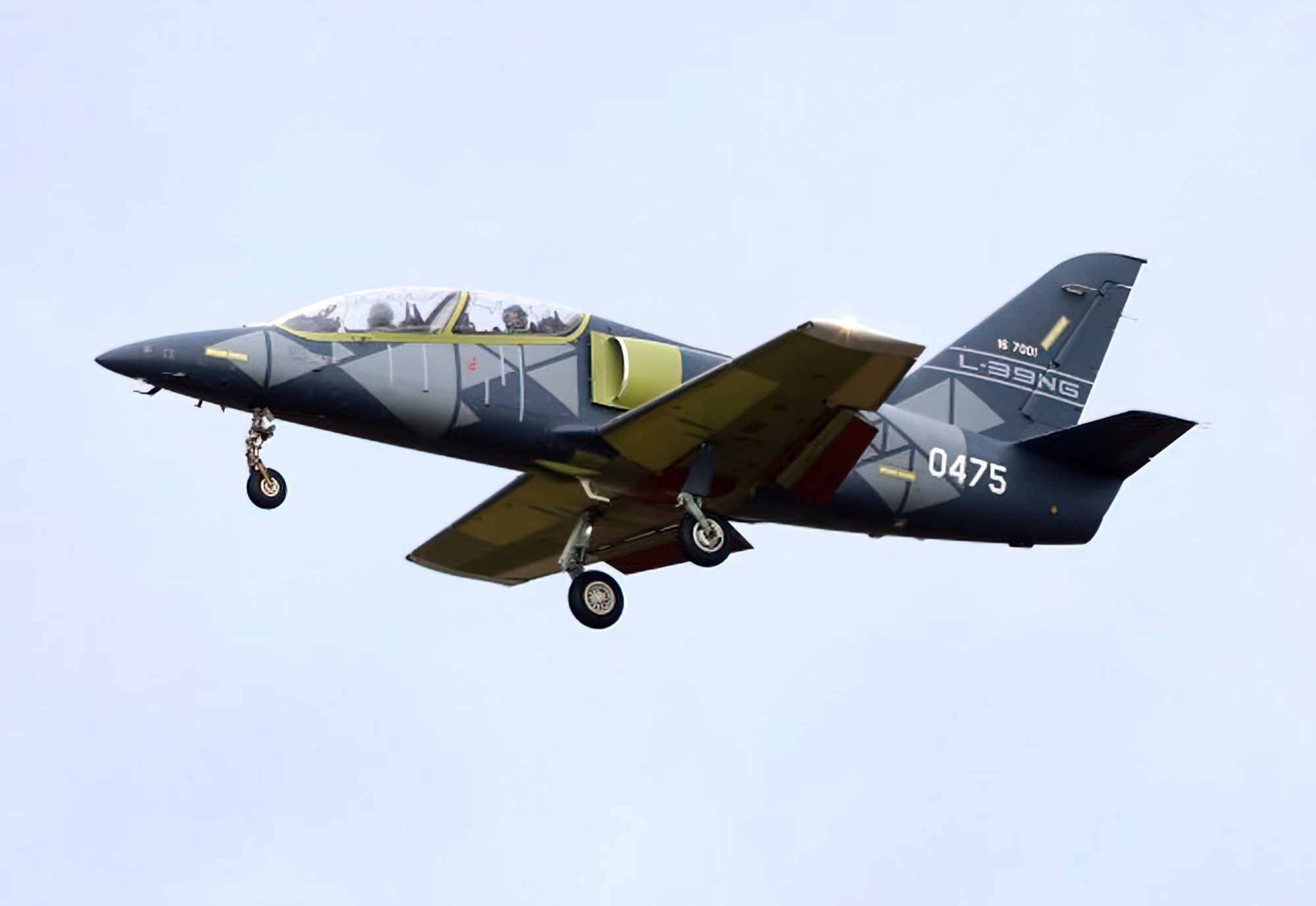 Aero L39 Albatros Advanced Jet Trainer Light Strike Aircraft Czechoslovakia 28 (2) Military A4 Photo Print