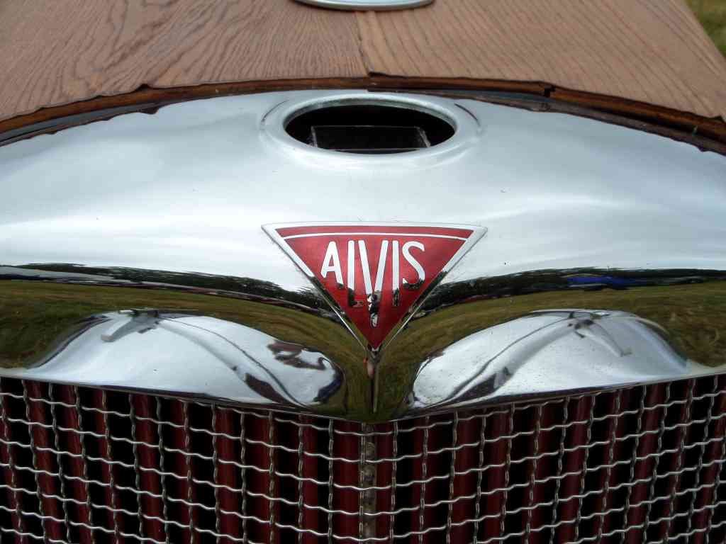 Alvis Bonnet Grille 2416 A4 Photo Print