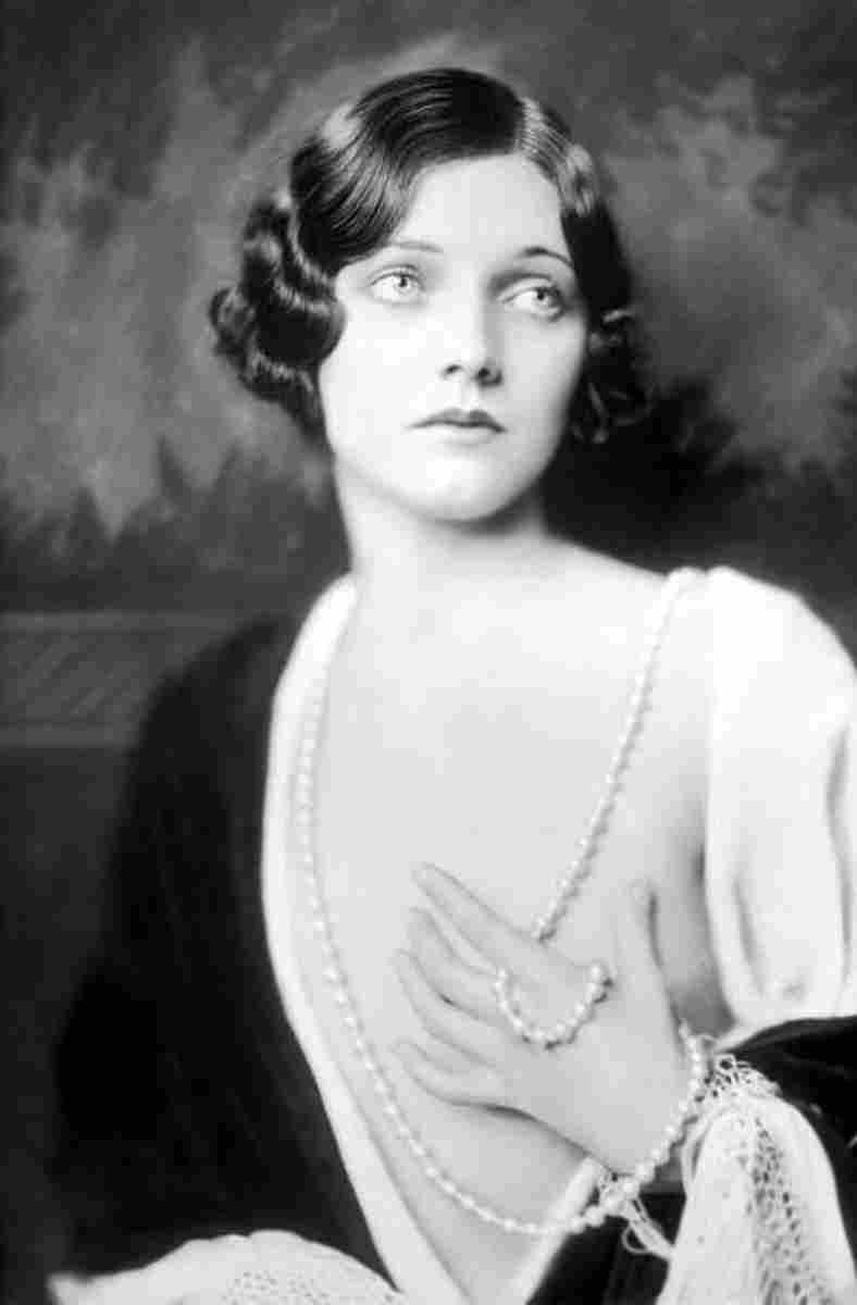 Ames Adrienne z2 film star poster A4 Photo Print