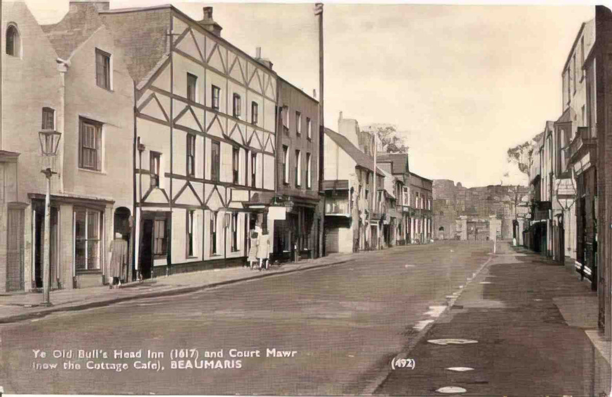 Anglesey Beaumaris Ye Olde Bulls Head and Court Mawr 1951 Vintage A4 Photo Print