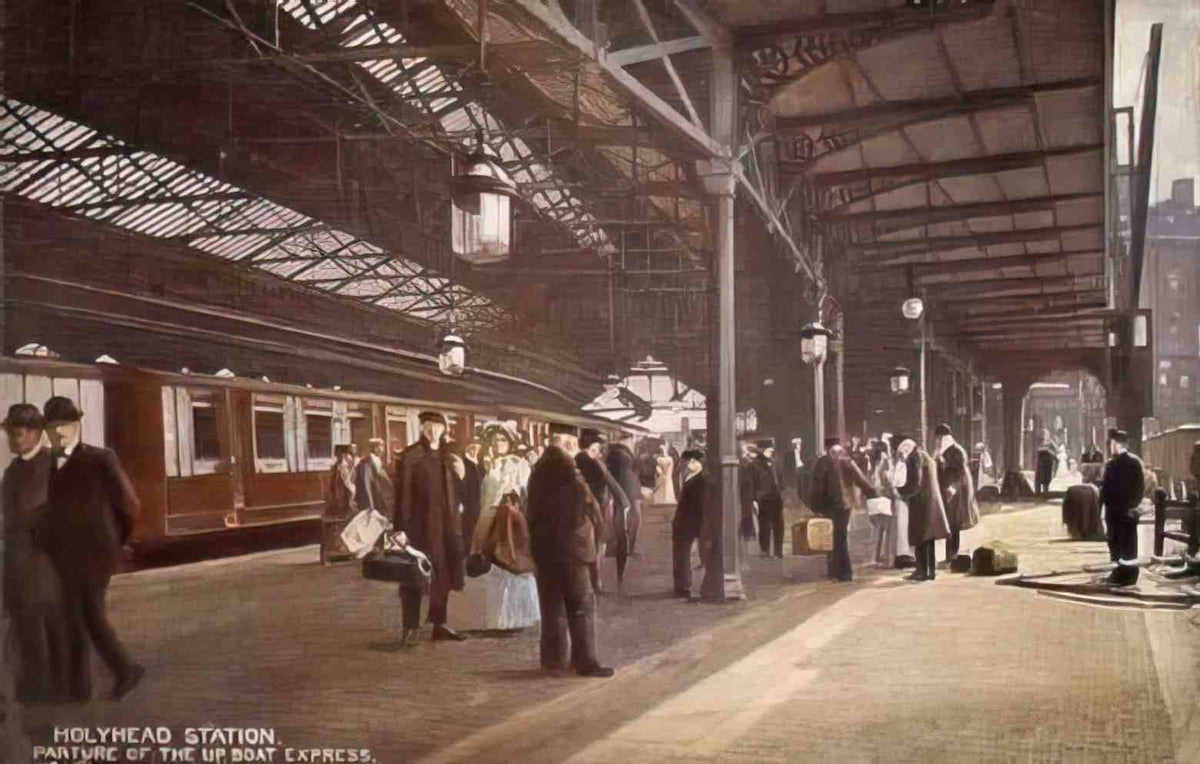 Anglesey Holyhead Station 1905 Vintage A4 Photo Print