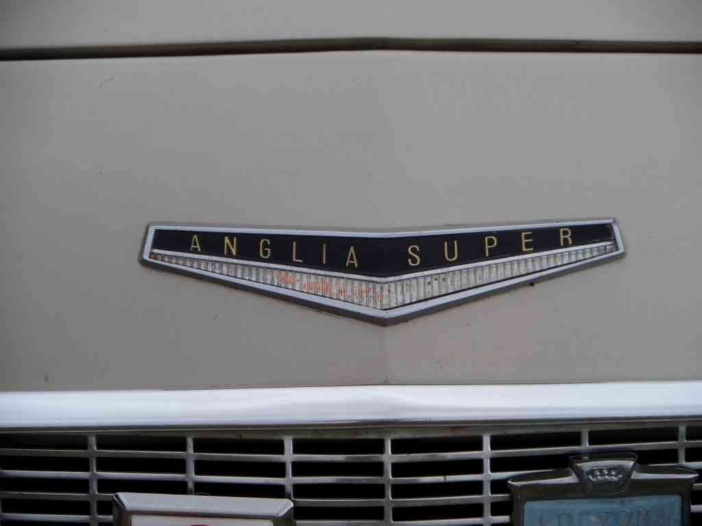 Anglia Super Bonnet Grille 2660 A4 Photo Print