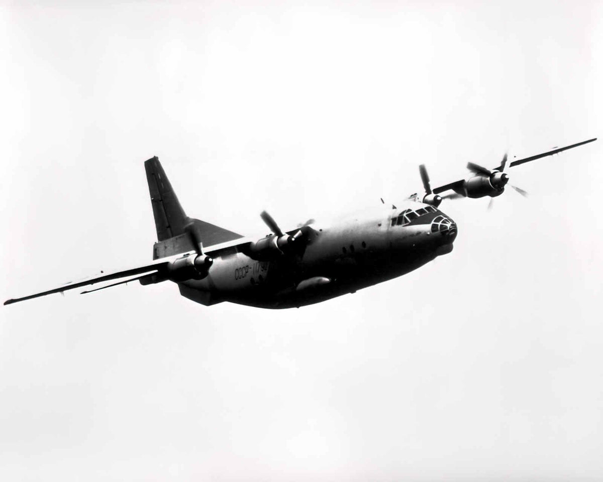 Antonov An12 Cub 7 (2) Military A4 Photo Print