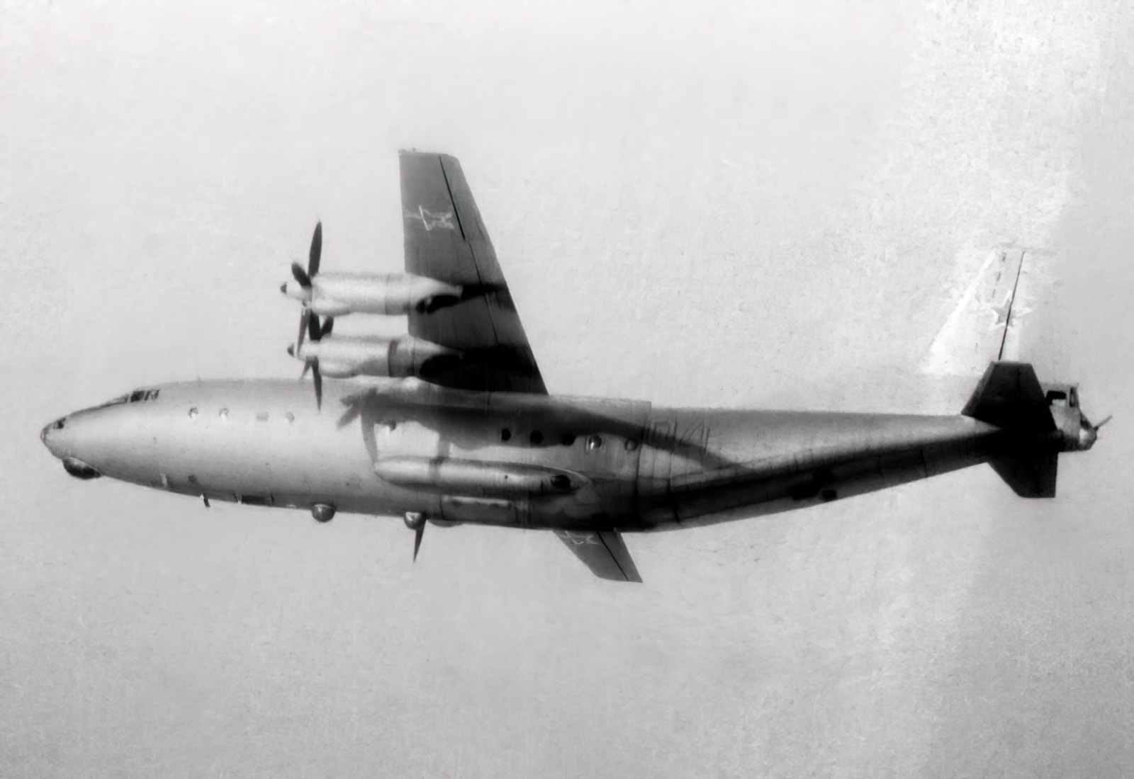 Antonov An12 Cub 9 (2) Military A4 Photo Print