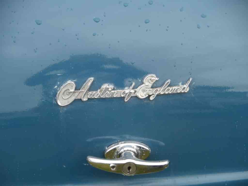 Austin Boot Bonnet 2546 A4 Photo Print