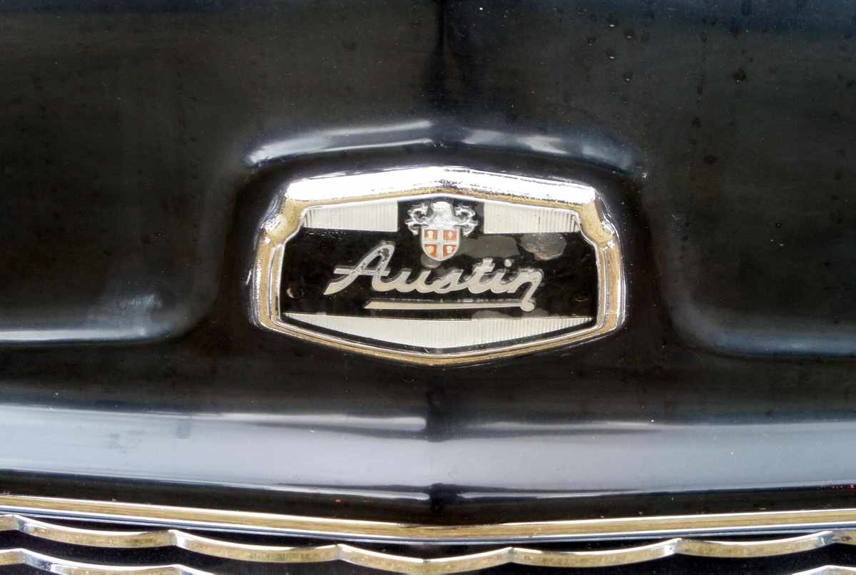 Austin Boot Bonnet 2589 Real Photo  A4 Photo Print