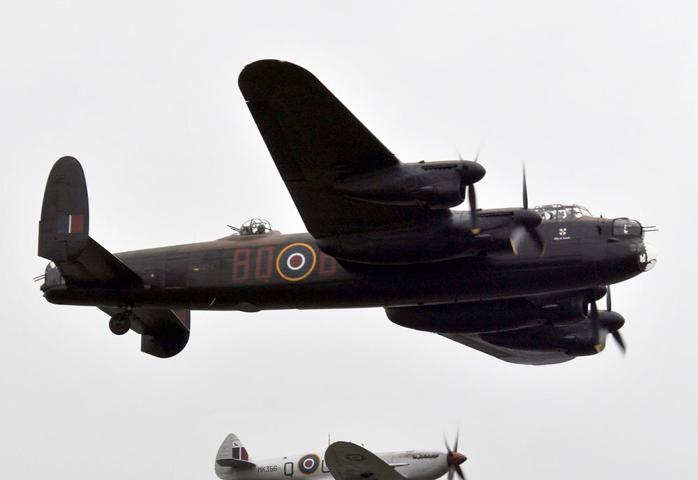 Avro Lancaster Heavy Four Engine Bomber United Kingdom 15 Military A4 Photo Print
