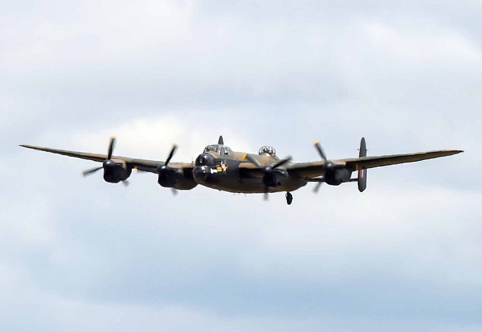 Avro Lancaster Heavy Four Engine Bomber United Kingdom 18 (2) Military A4 Photo Print