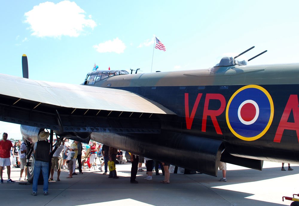 Avro Lancaster Heavy Four Engine Bomber United Kingdom 8 Military A4 Photo Print