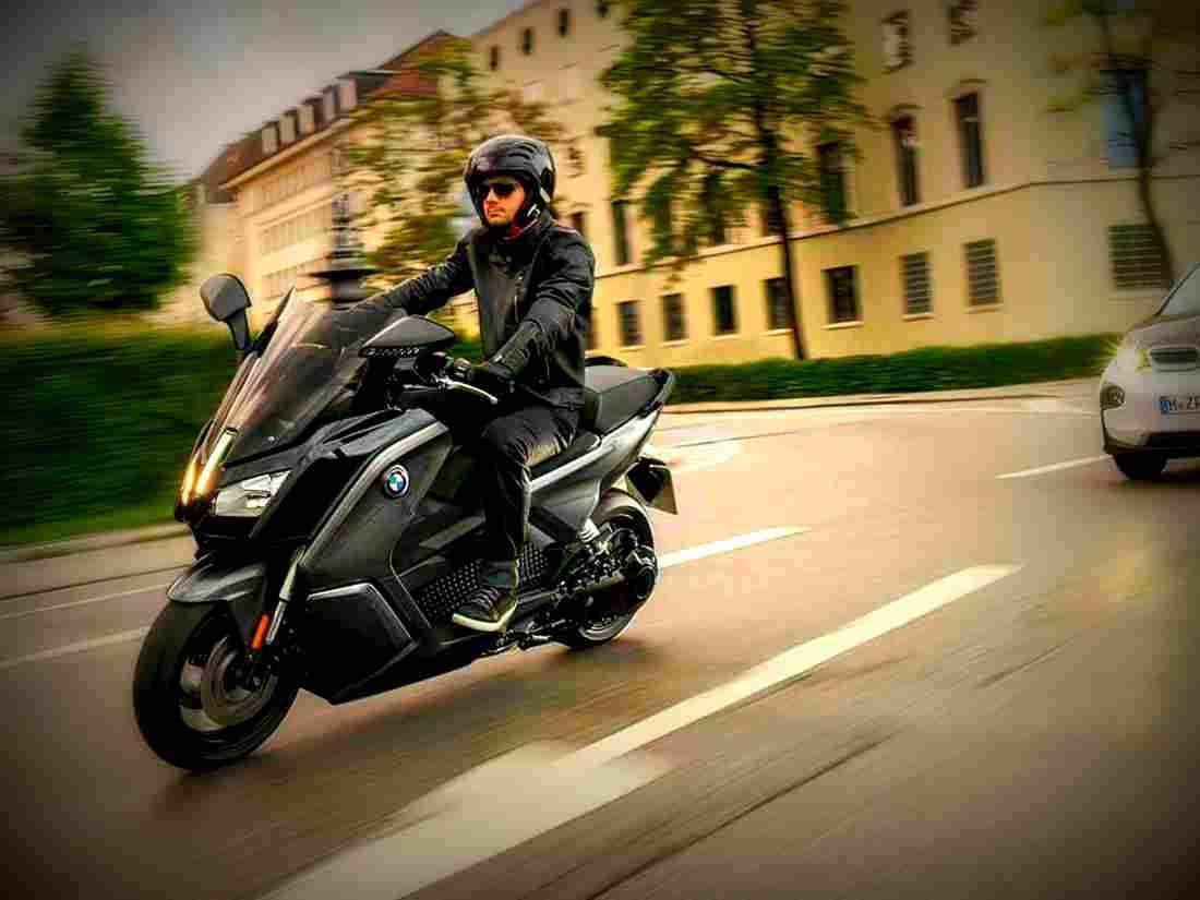 BMW C Evolution 2019 4 motorbike A4 Photo Print