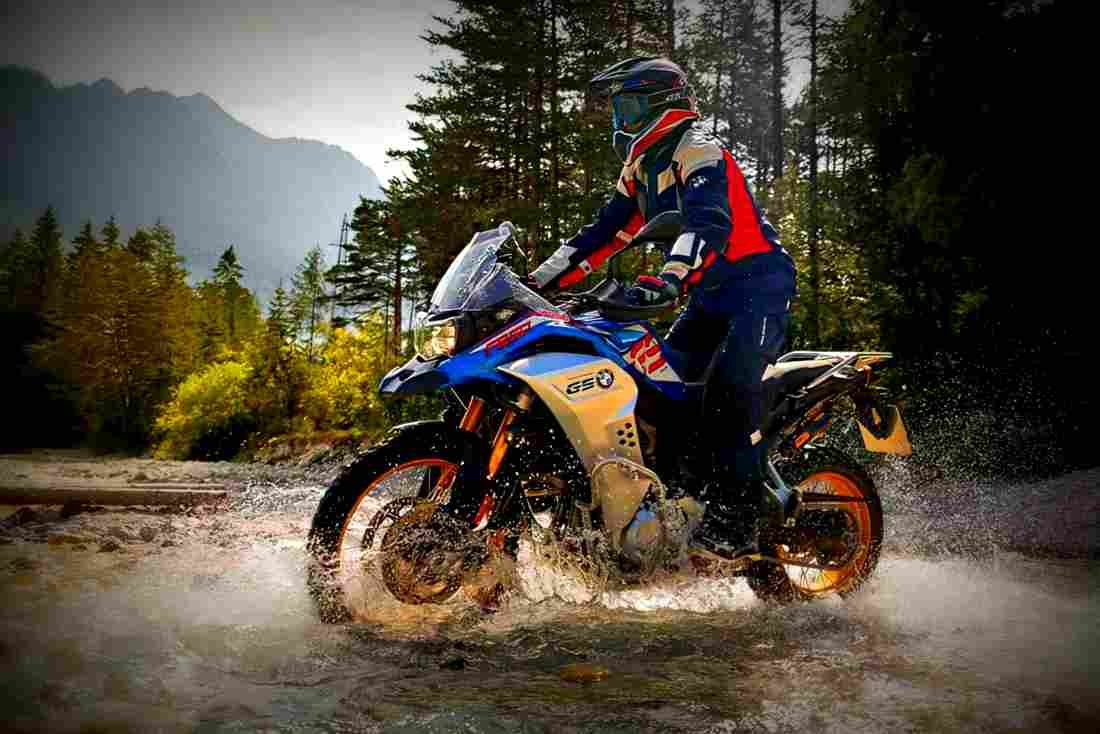 BMW F 850 GS Adventure 2019 4 motorbike A4 Photo Print