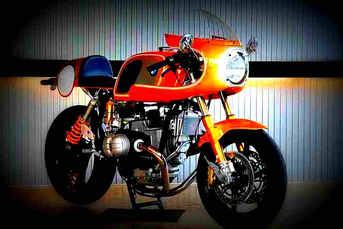 BMW R 100 CS 1982 1 motorbike A4 Photo Print