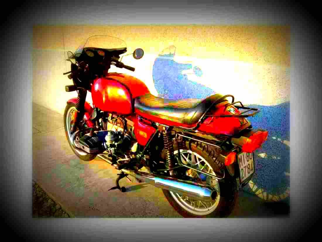BMW R 100 CS 1982 3 motorbike A4 Photo Print