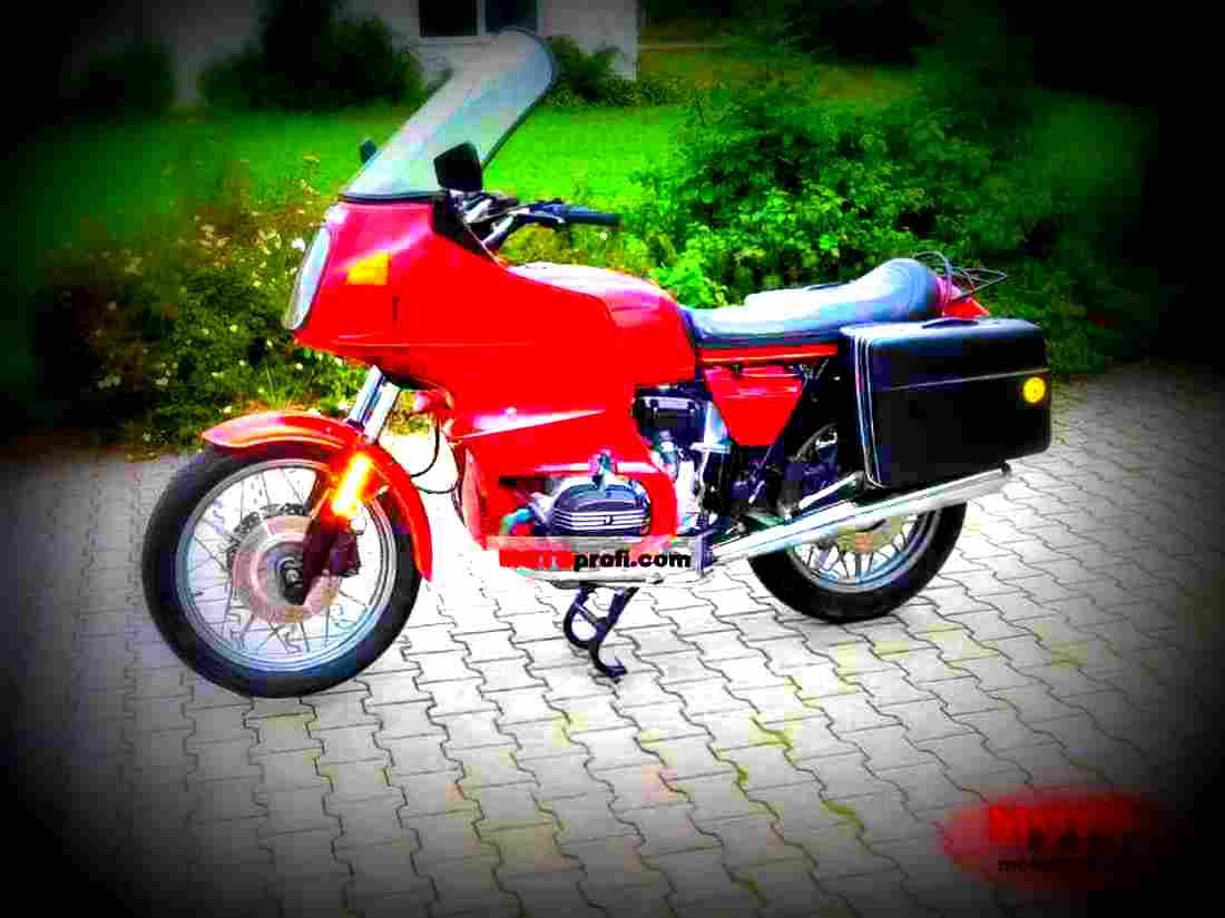 BMW R 100 RT 1982 1 motorbike A4 Photo Print