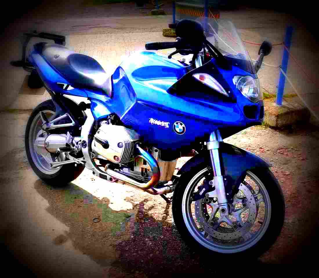 BMW R 1100 S 1999 1 motorbike A4 Photo Print