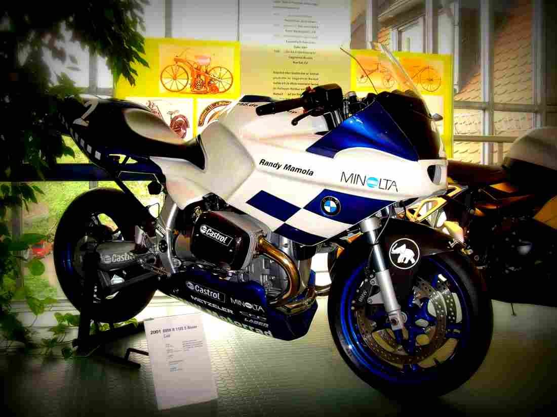 BMW R 1100 S 2003 3 motorbike A4 Photo Print