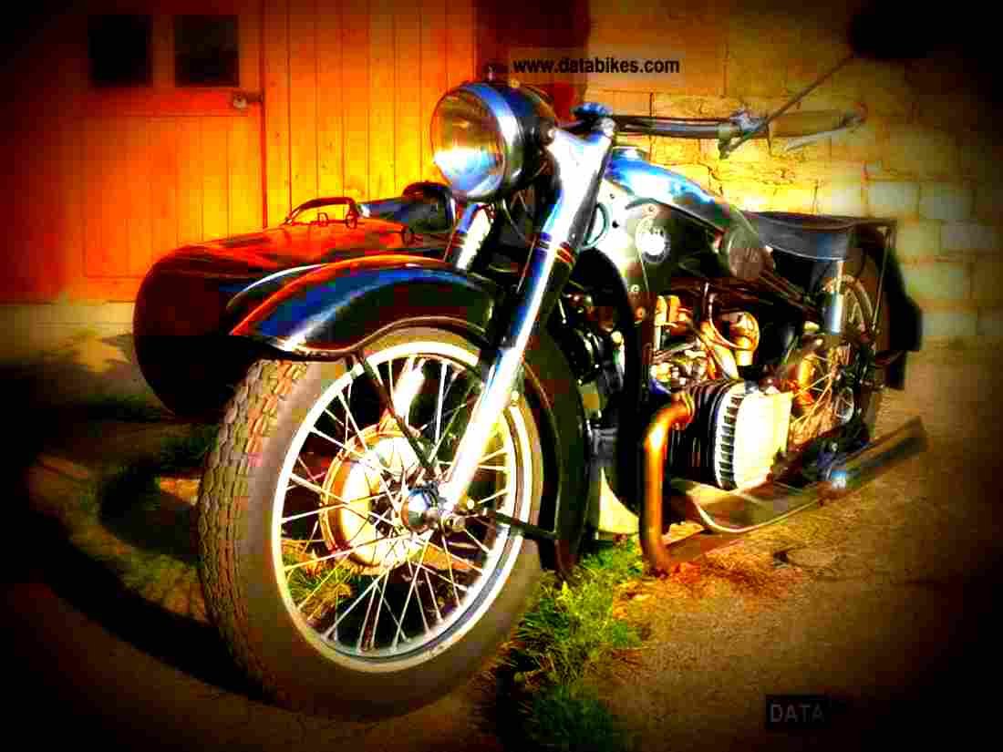 BMW R 12 R 12 2 motorbike A4 Photo Print