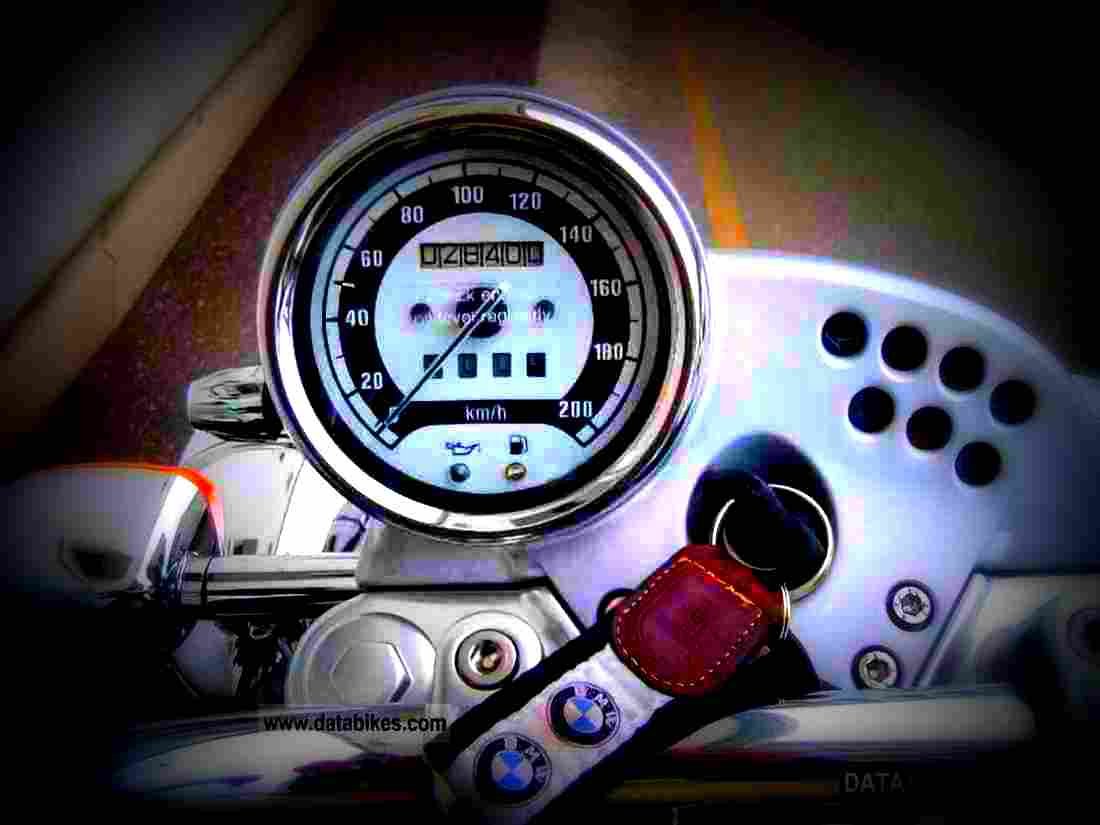 BMW R 1200 C 1998 5 motorbike A4 Photo Print