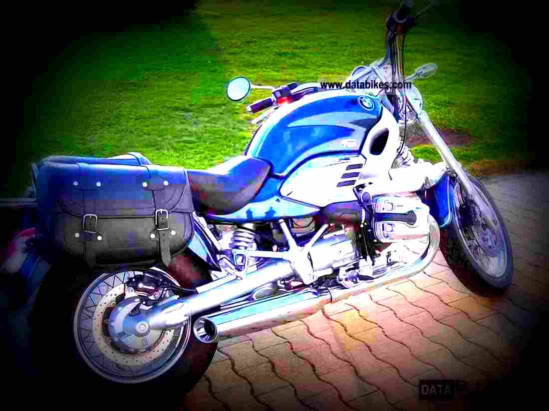 BMW R 1200 C 2003 1 motorbike A4 Photo Print