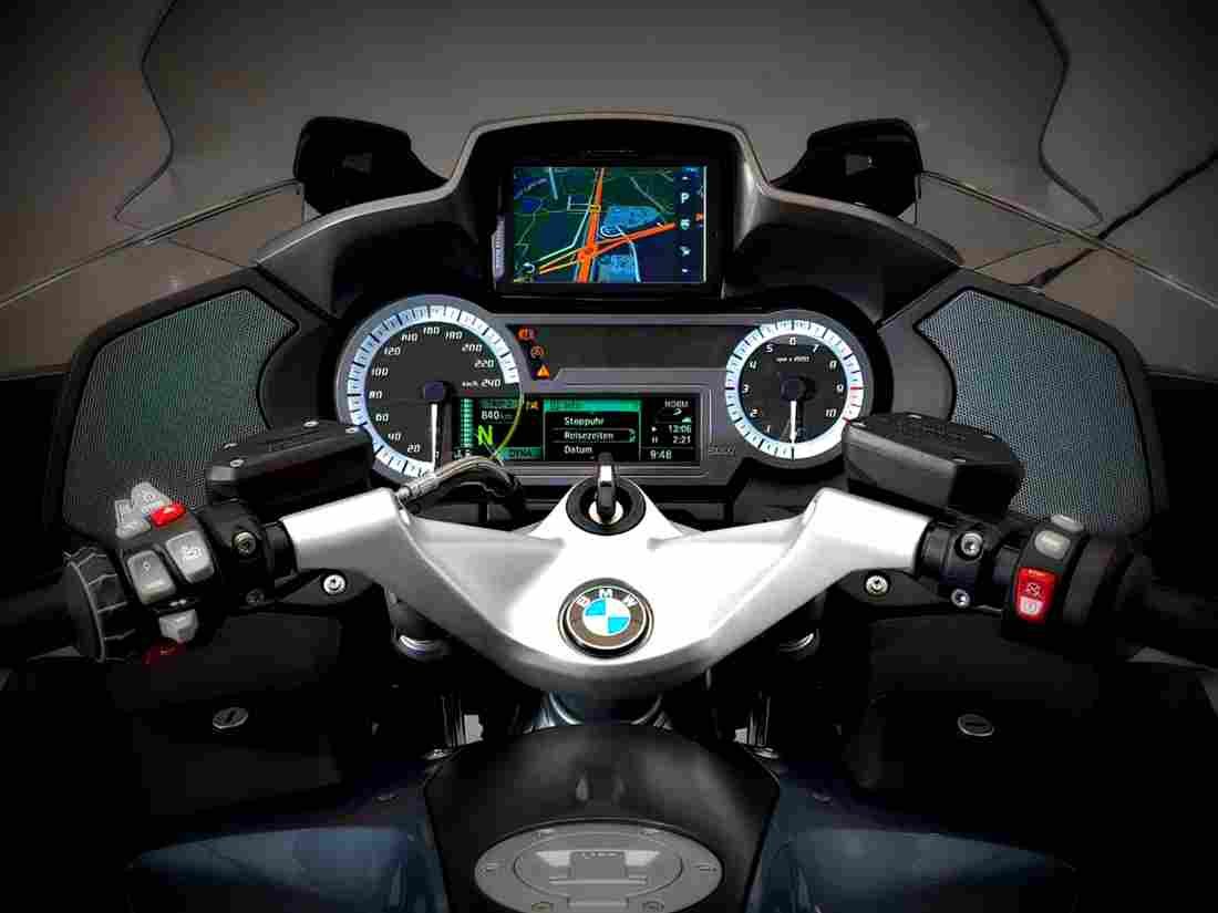 BMW R 1200 RT 2005 5 motorbike A4 Photo Print
