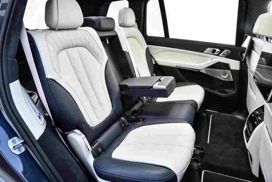 BMW X7  G07  6431 111 Car A4 Photo Print