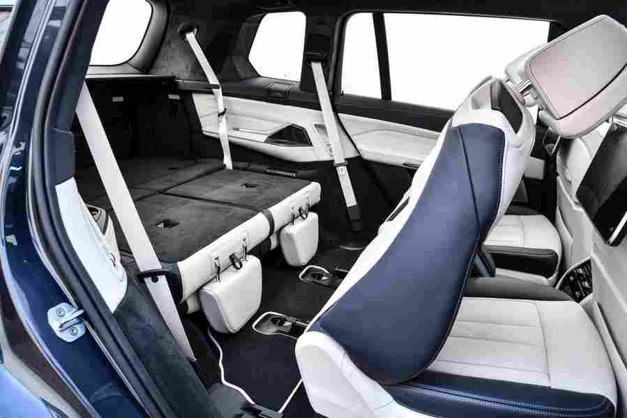 BMW X7  G07  6431 99 Car A4 Photo Print