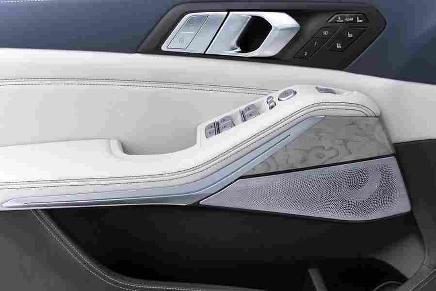 BMW X7 6431 2 Car A4 Photo Print
