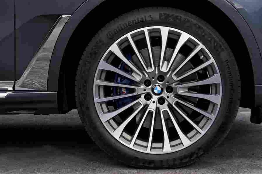 BMW X7 6431 81 Car A4 Photo Print